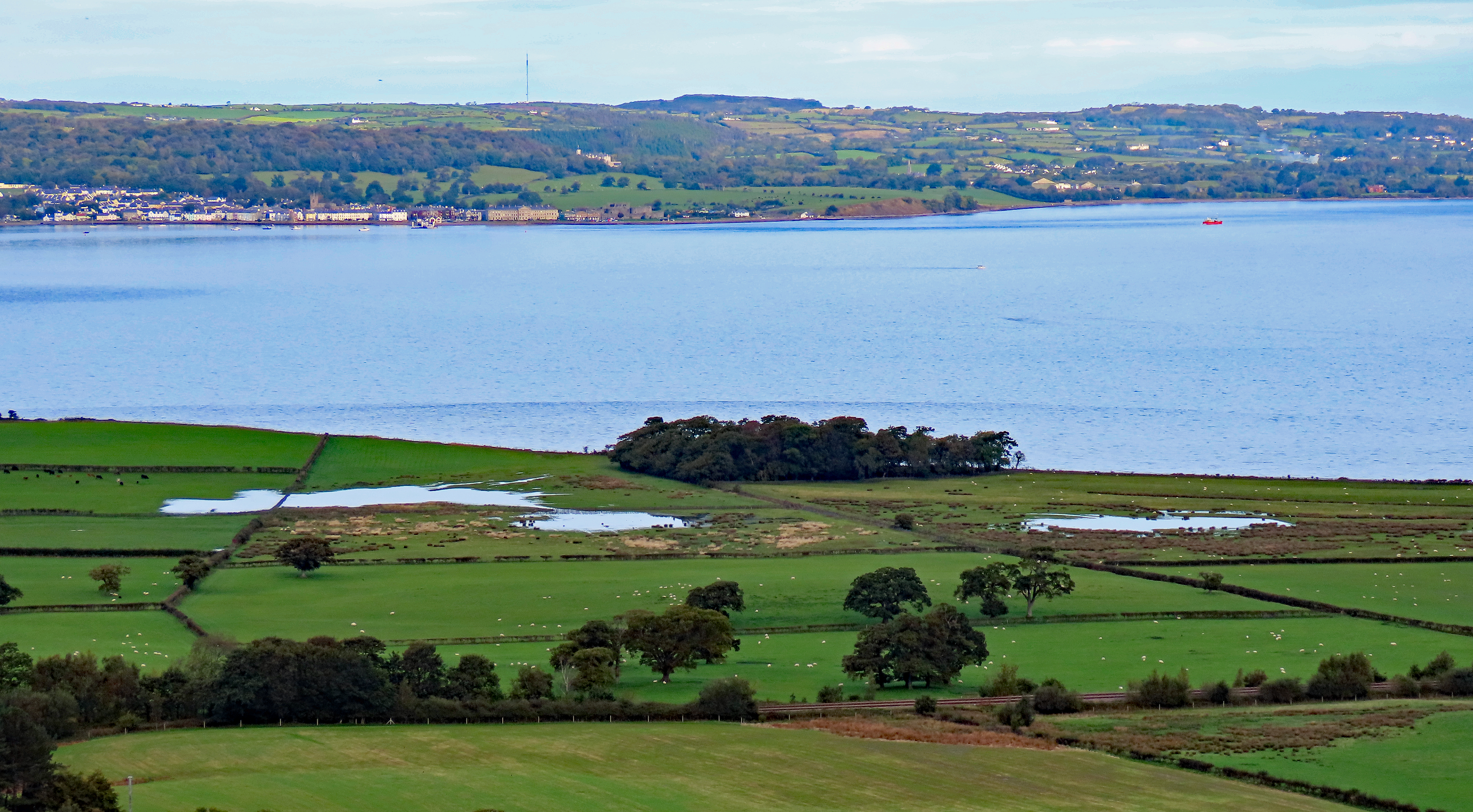 Yr Hendre ar dywdd gwlyb